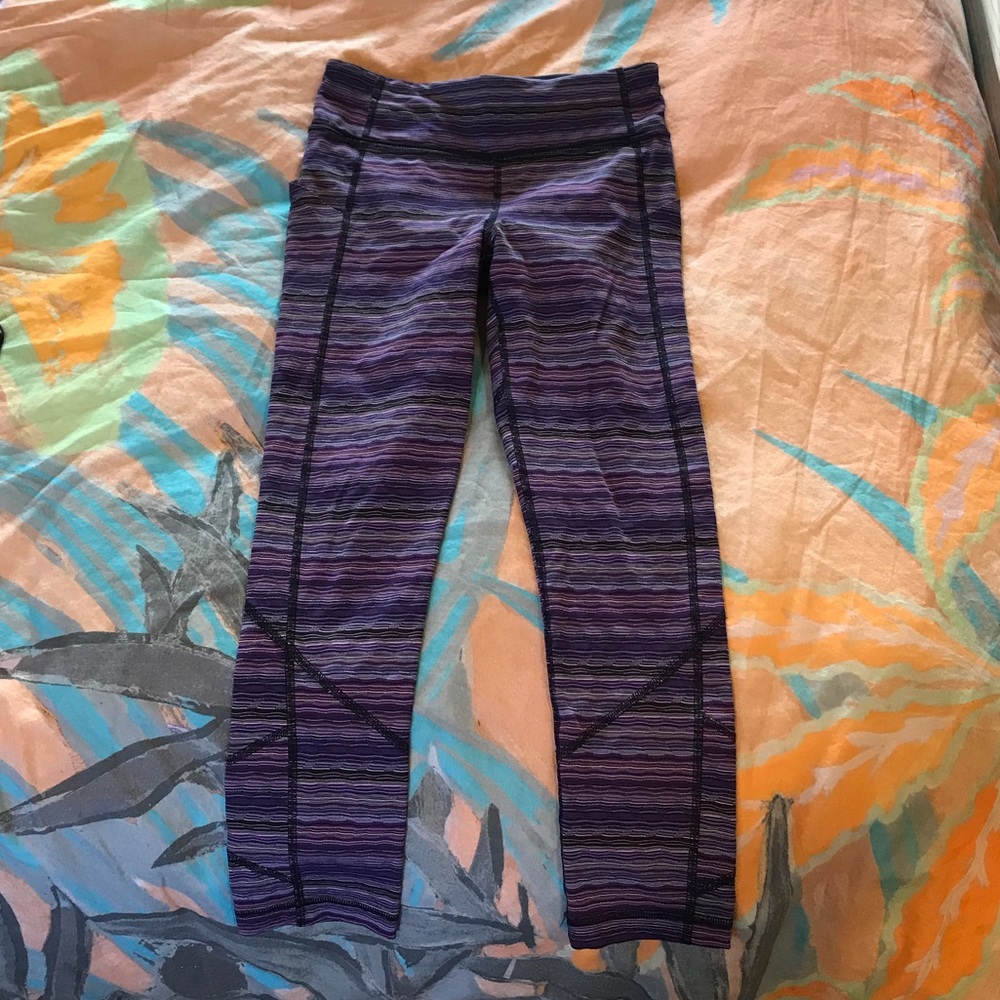 Lululemon yoga pants